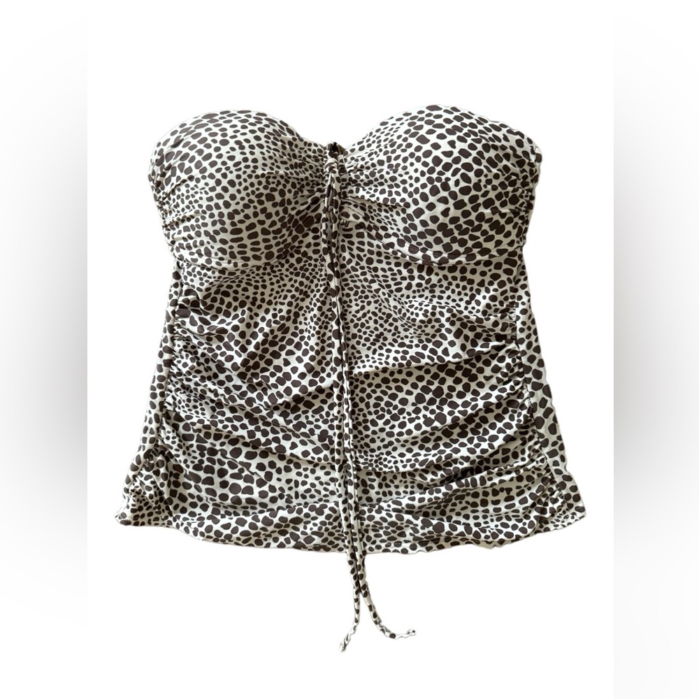 Women’s swim wear